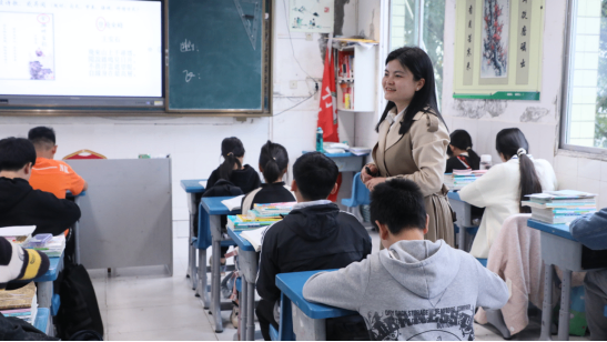 1_送教帮扶促提升  教学探讨共成长198.png