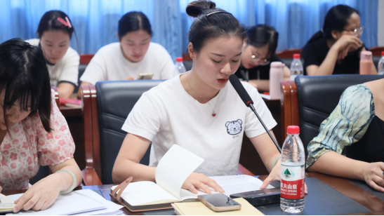 开学班主任会议78.png