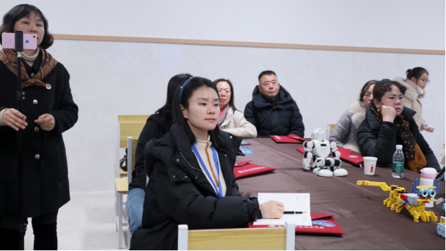 赴蓉城共探教育新篇，于联中同绘育人蓝图707.png