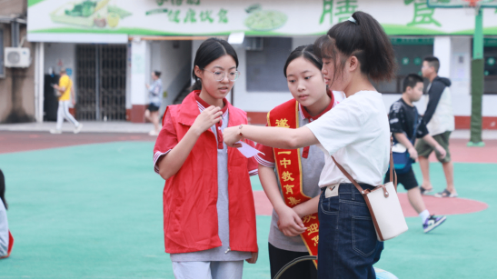 2025.9 开学新闻稿190.png