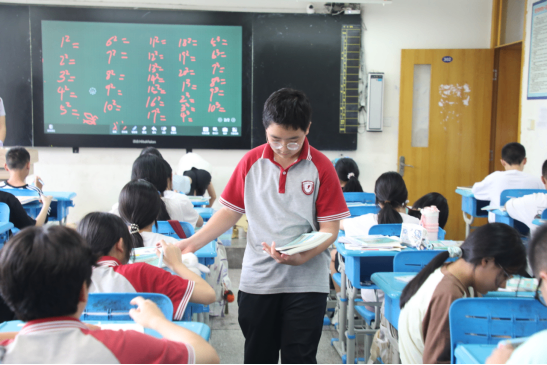 2025.9 开学新闻稿380.png