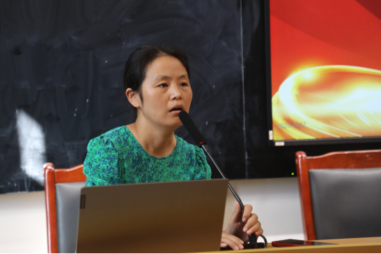 凝心聚力话成长 赋能前行启新程180.png