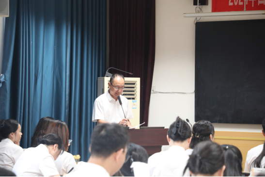 以教育家精神铸魂强师 谱写教育强国建设华章  (1)169.png