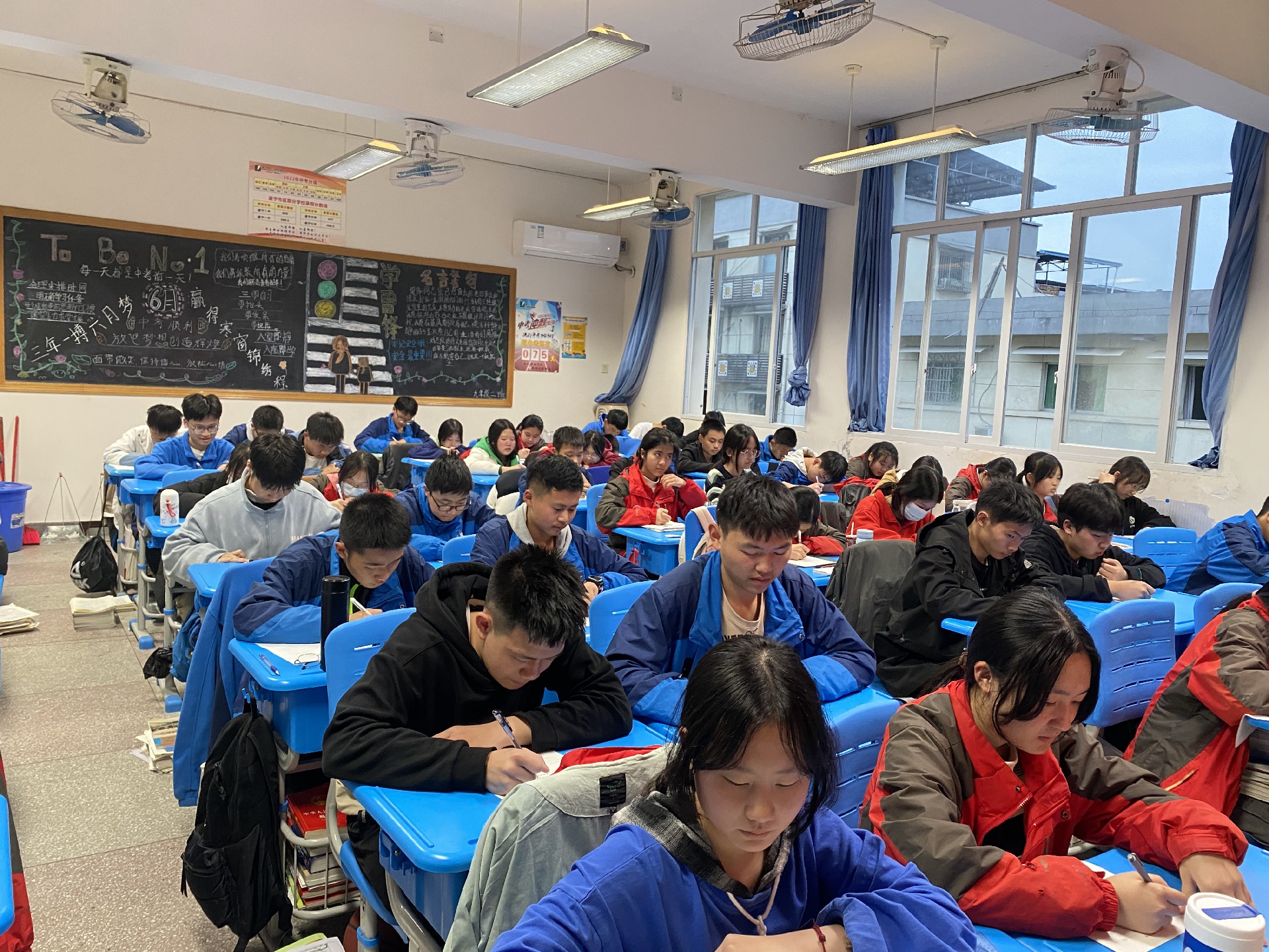 古诗文情境默写大赛图片7.jpg
